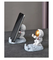 Astronaut Mobile Phone Stand – Nordic Resin Desk Decoration, Spaceman Holder, Gift Ornament