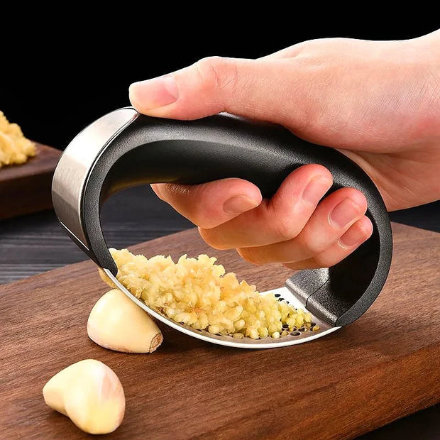 Stainless Steel Garlic Press - Durable & Eco-Friendly Kitchen Tool