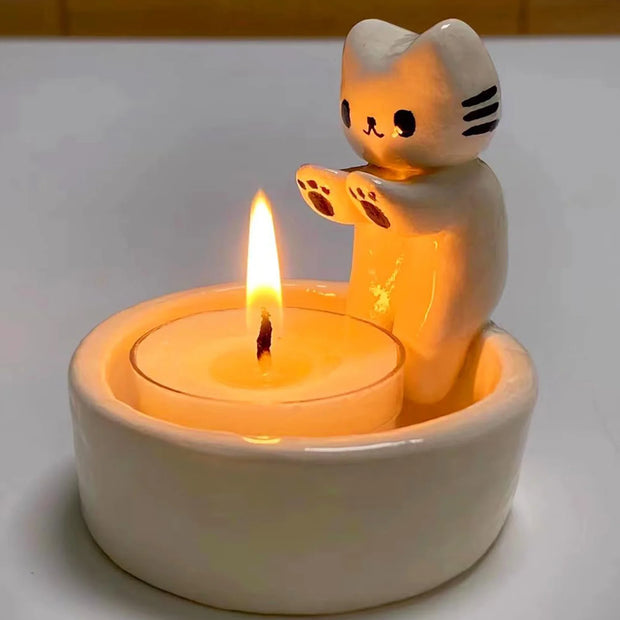 Cartoon Cat Candle Holder – Cute Resin Tea Light Holder for Home, Office, and Desktop Decor – Warm Paws Design