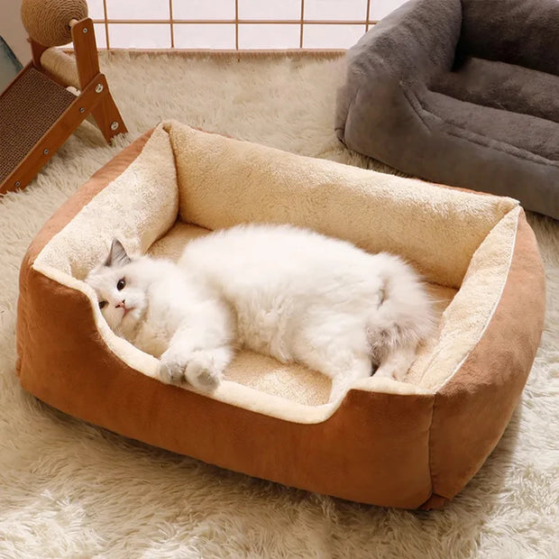 Plush Cat Bed, Comfortable Pet Cushion for Cats and Kittens, Breathable and Soft, Available in S, M, L Sizes