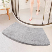 Microfiber Curved Bath Mat for Shower Rooms and Bathtubs