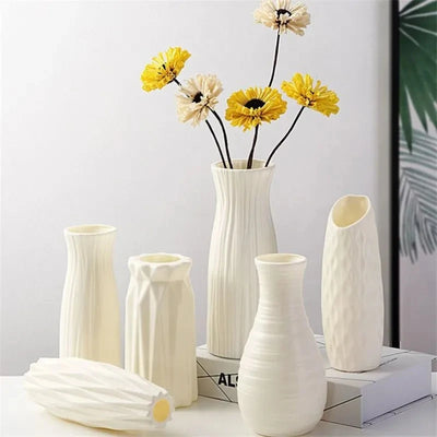 Nordic Simple Plastic Vase – Small Flower Pot Storage Bottle for Living Room, Bedroom, Office Decor – Modern Home Ornaments